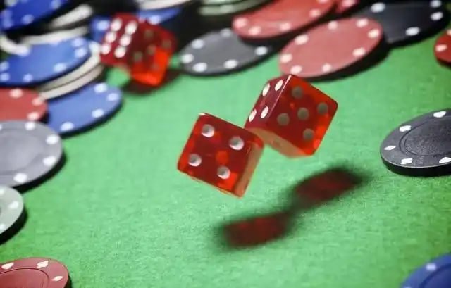 Privasi akun saat cek status layanan